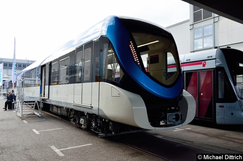 Bild: Dieses futuristisch aussehende Fahrzeug ist eine U-Bahn für Riyadh (Saudi-Arabien).