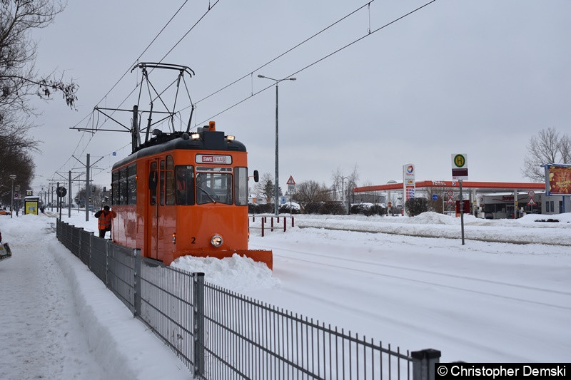 Bild: ATW 2 an der Haltestelle Warschauer Straße.